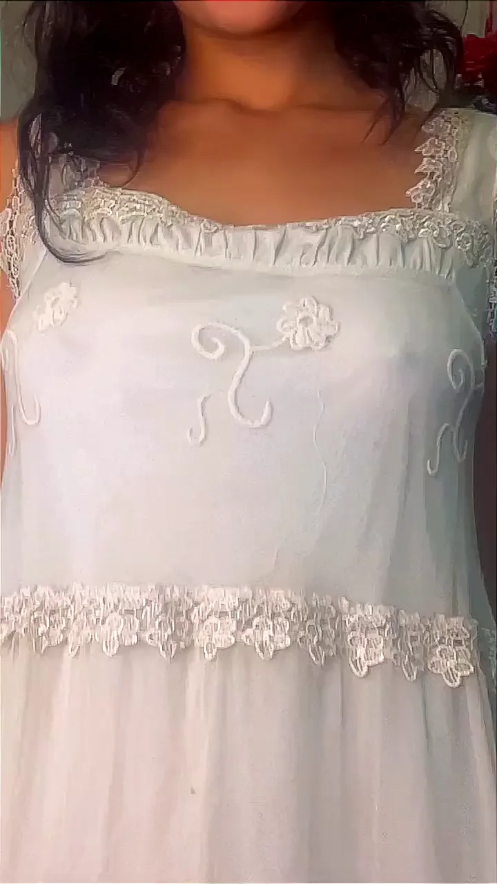 Up close and perky! (Drop)