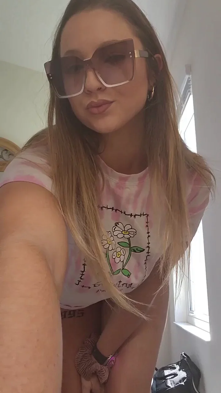 I love how my titties jiggle