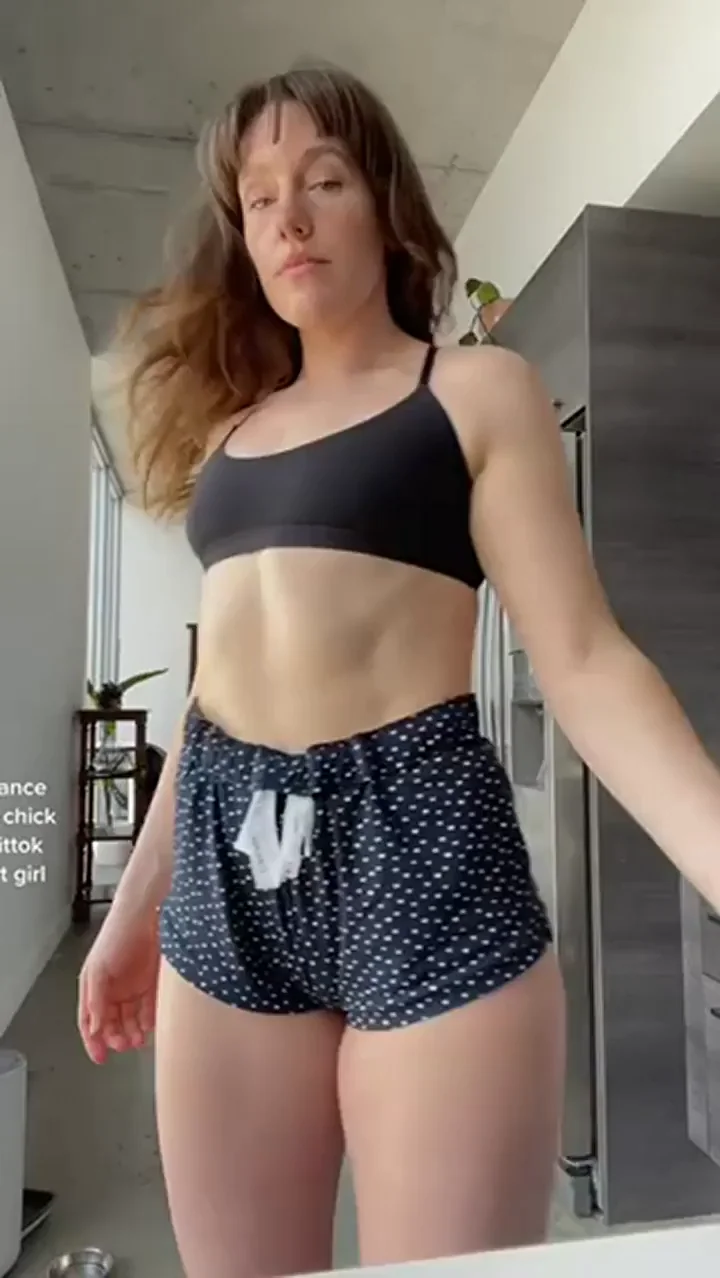 Thick Babe Teases: Love My Juicy Curves? 🍑🔥