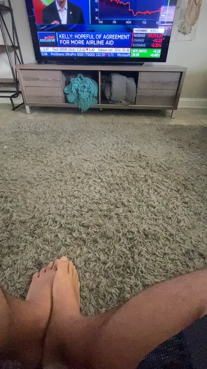 Hubby's at Work, Time to Play with My Slutty Plaid Ass 🍑🔥