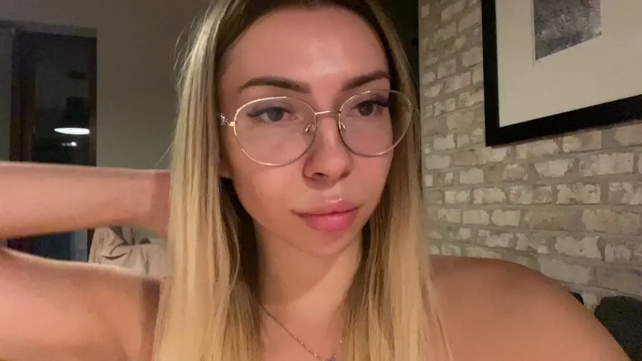 Tiny girls fuck the best and I can prove it