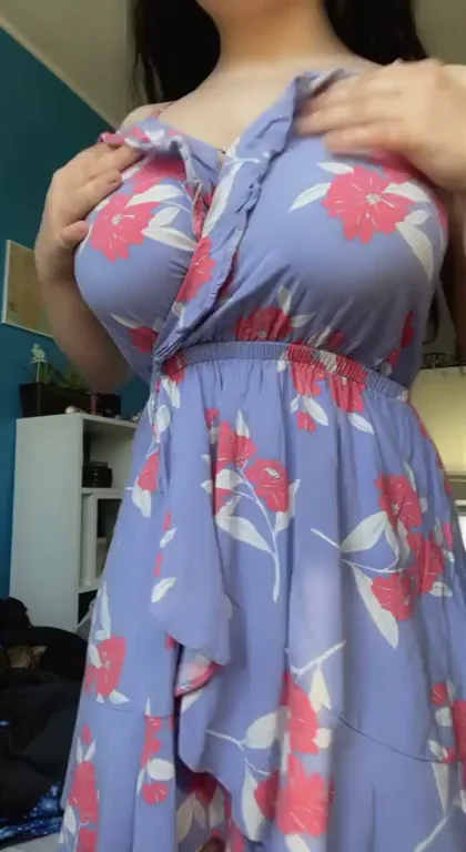 How do I look in this dress?