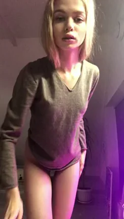 First time showing my boobs, I hope at least someone likes it? (18)