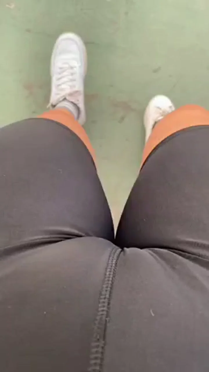 I wonder why guys ask my number at the gym