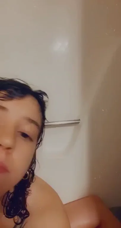 Your g[f] doesn’t love to give head? Can’t relate.