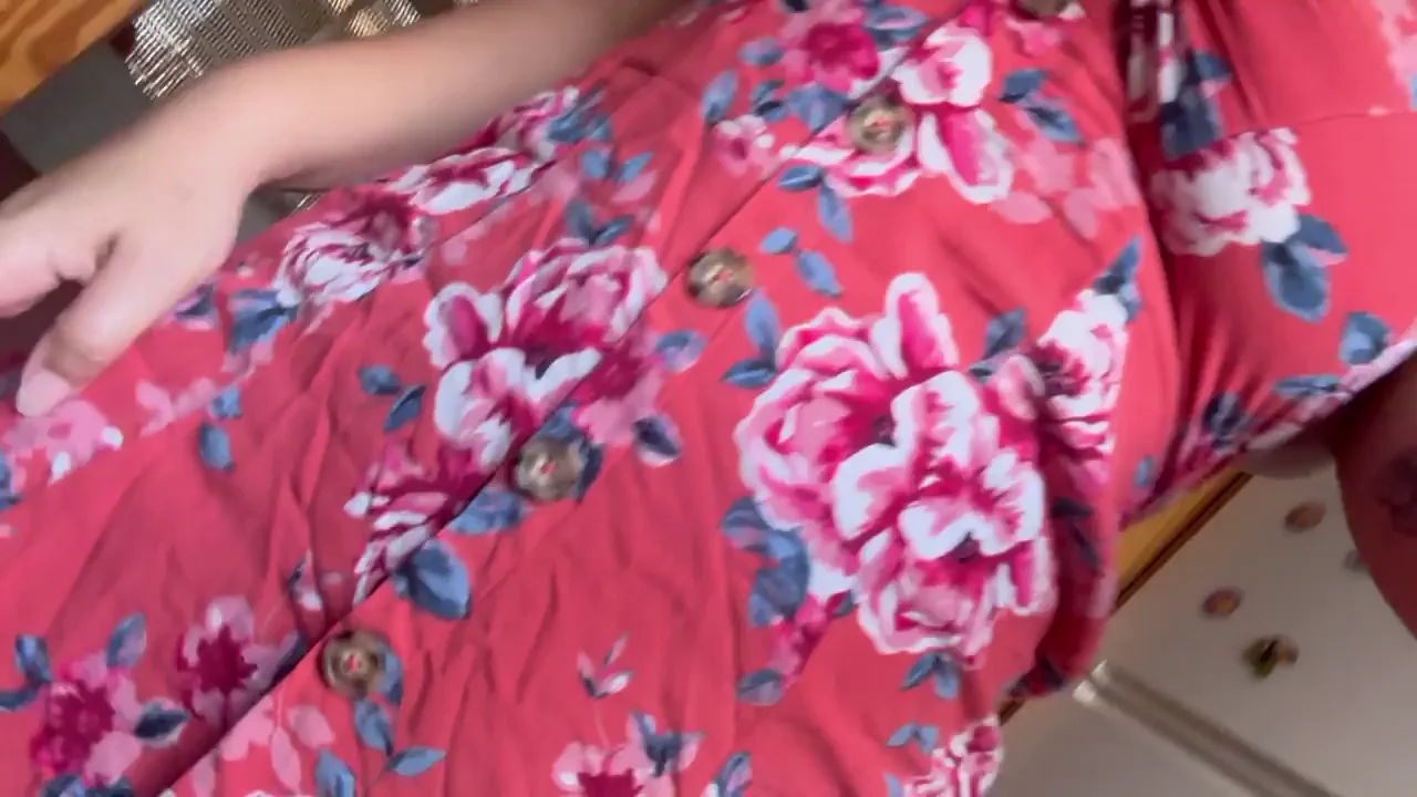 Thick Latina Pussy Parade: 'Mine's a Lil Fat & Juicy' 😏