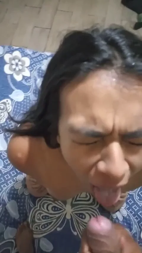 Latina Cumslut's Sticky Facial Feast POV