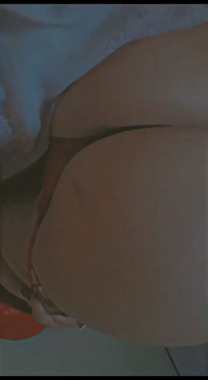 Slide into my juicy ass ;)