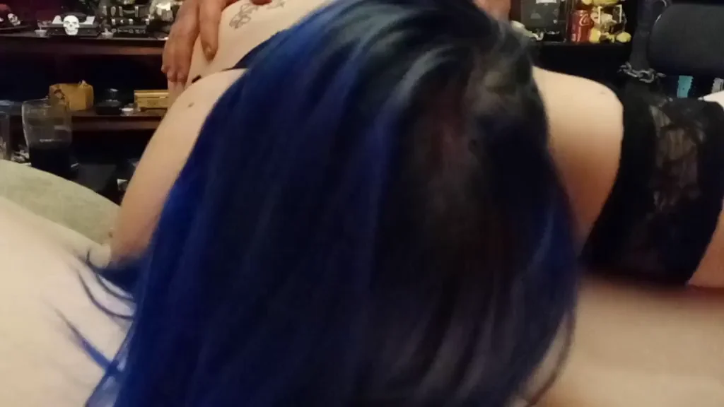 Chubby Hotwife Slutwrecked by Two Hung Buddies