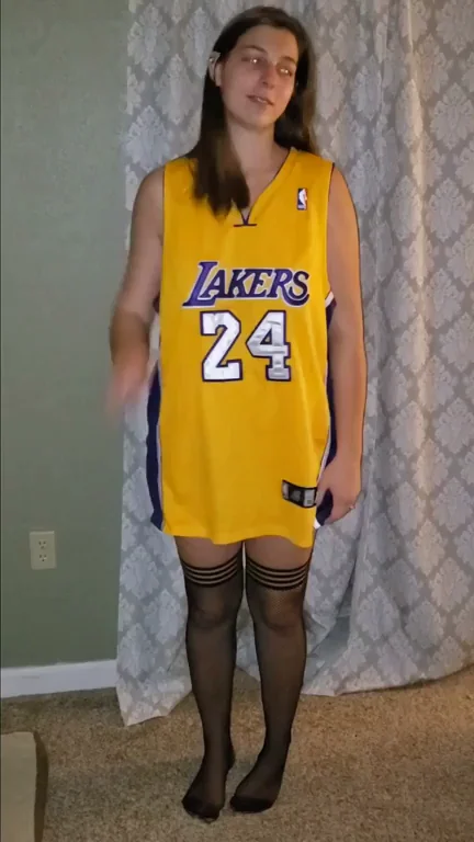 Can I be your 6'1" point guard? Lakers Girl Gone Wild!! [F]