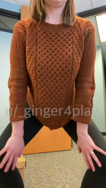 Office MILF Slut Plays with Her Fat Tits 😈💦