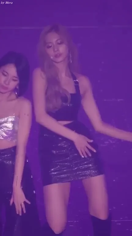 TWICE - Tzuyu