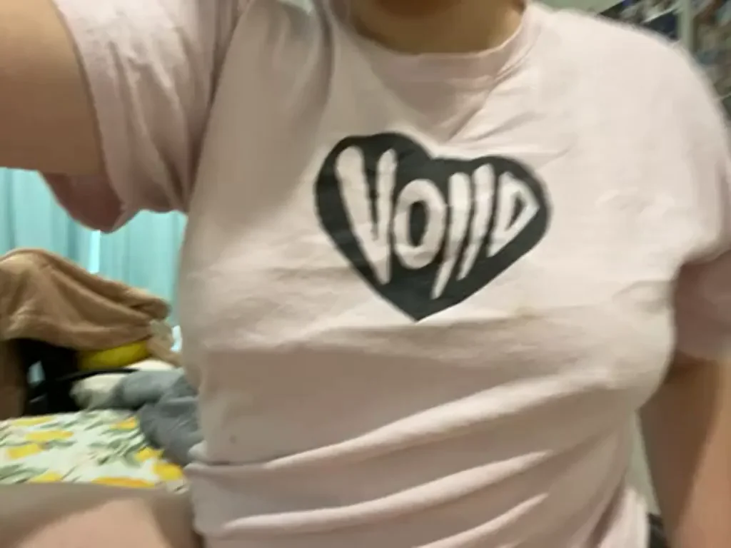 😈 Surprise Pierced Nipples Pop Out on BBW Babe's Massive Tits 🍒
