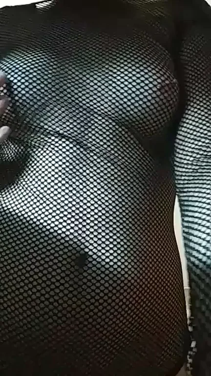 4'11" 93lb Funsized Tease in Fishnet 😈🍑💦