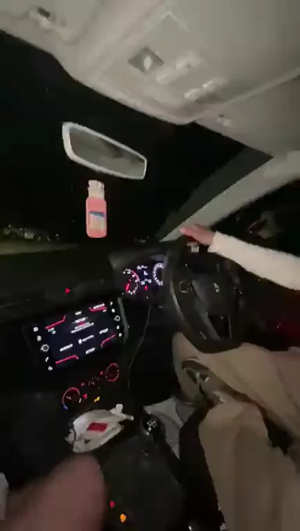 Should I do more public flashing? x [GIF]