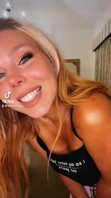 Vibing Hard with My Juicy Tits 😍🍈🍈