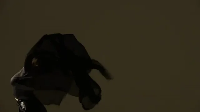 Julia de Castro Reveal