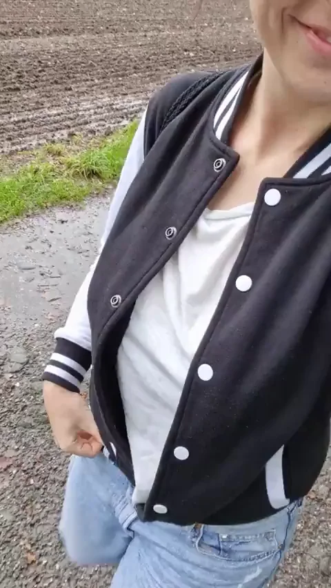 Showing off my boobs at the afternoon walk