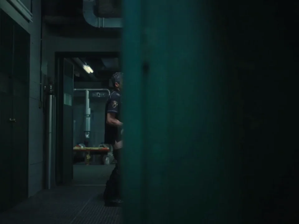 Úrsula Corberó's Steamy Solo Tease & Bed Grind in Burning Body S01E02