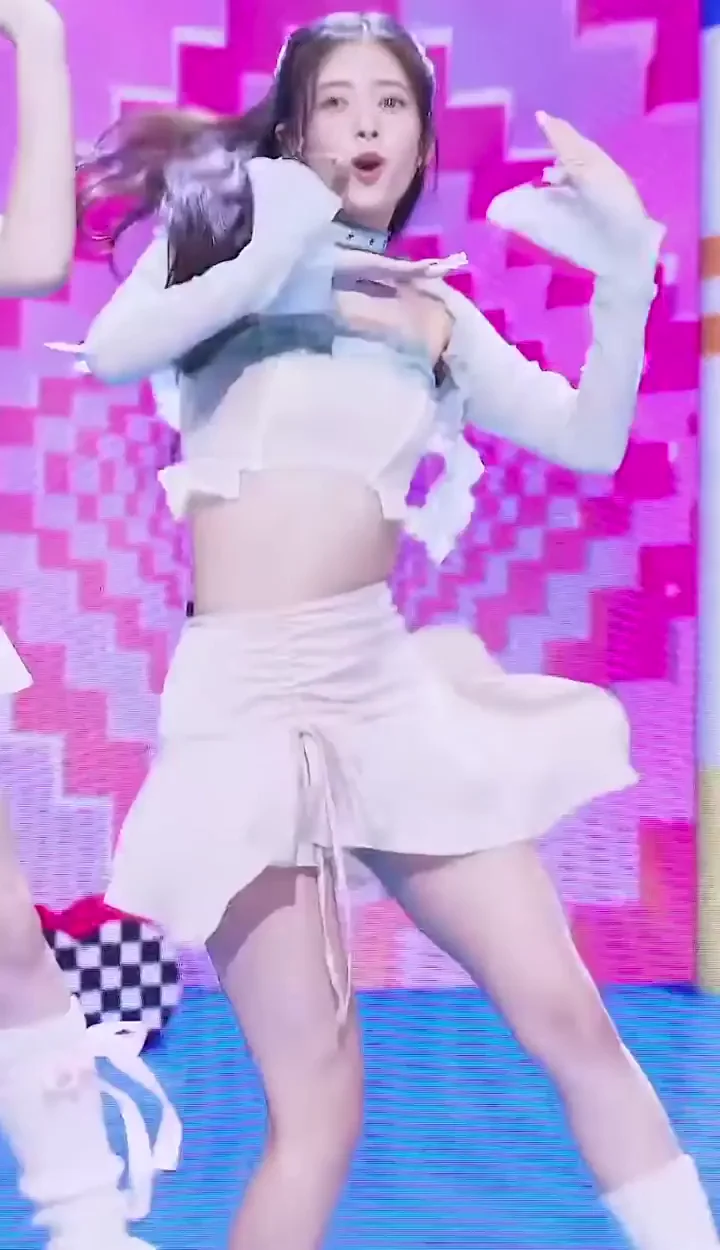 NizuU - RIMA