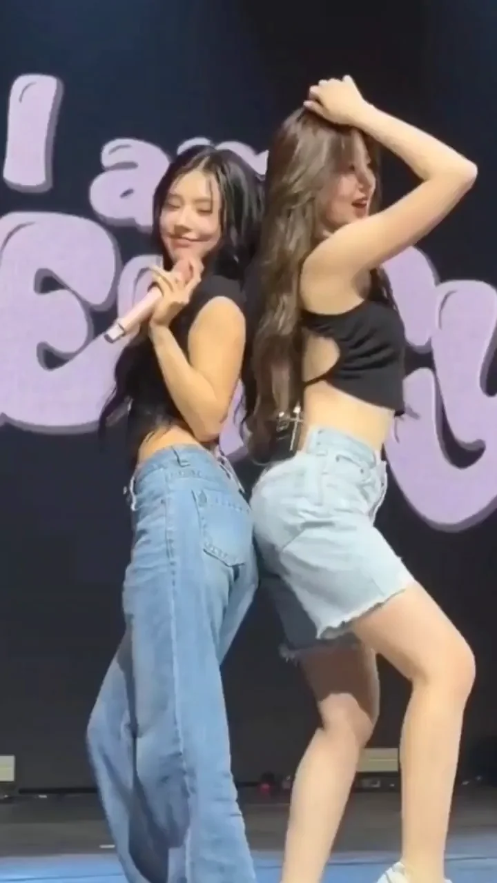 🔥 (G)I-DLE Miyeon Ass Shaking Kpop Tease 💦