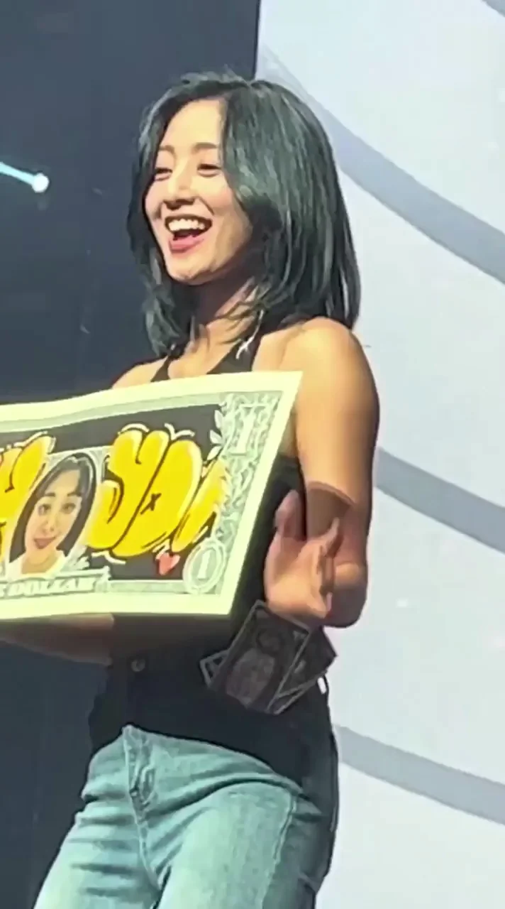 TWICE - Jihyo