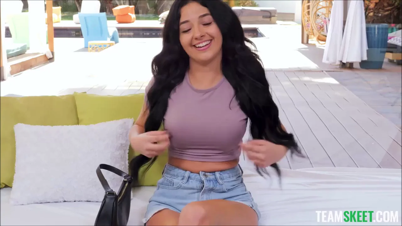 Vanessa Marie - A Perky Newcomer