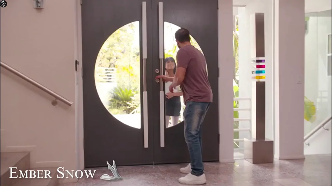 Ember Snow's Slutty Neighbor Doorway Pound - Raw 15-Second Tease