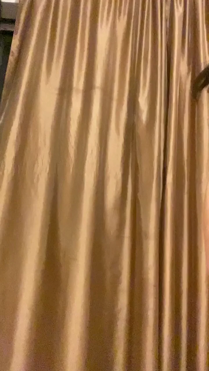 My skinny petite body wants t tell you that it's ready to be breed!