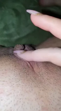 MILF Mommy Fingers Her Dripping Wet Pussy Close-Up