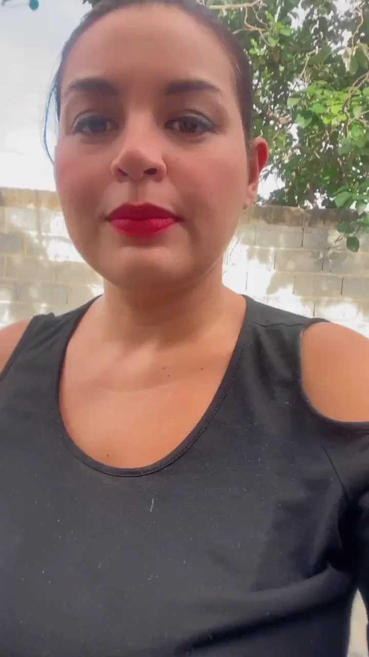 what do you call a mom who fucks on the first date?