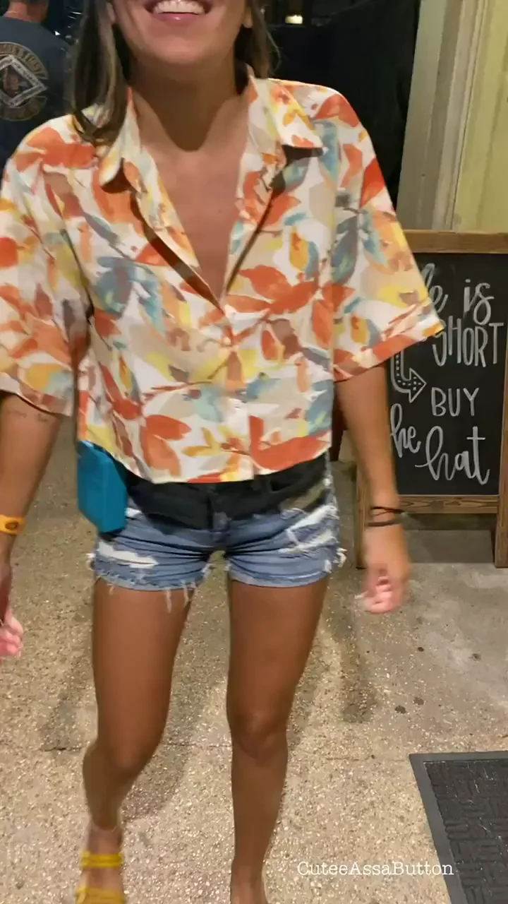 Bar hopping fun:)