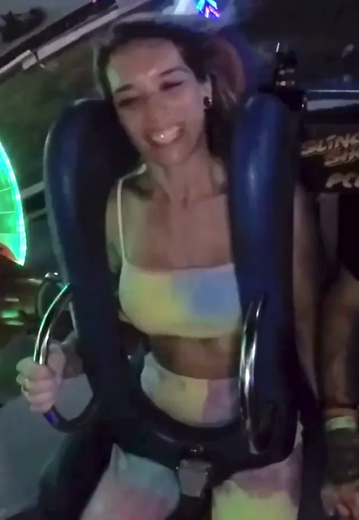 Slingshot Ride Tits Flash 🚀🍈🍈