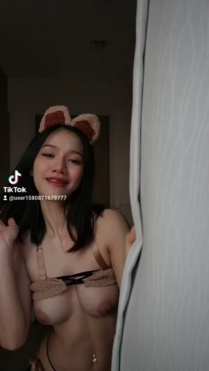 🔥 Eye-Fucking My Hot Neighbor Bunny Babe 😈