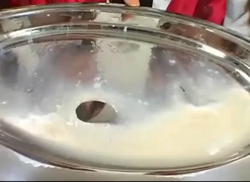 Maids enjoy a delicious bowl of cum [DDT-154]
