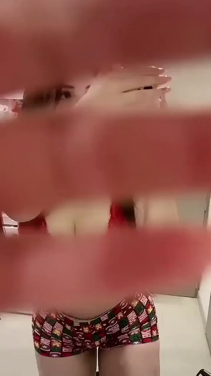 Does this body makes you horny?