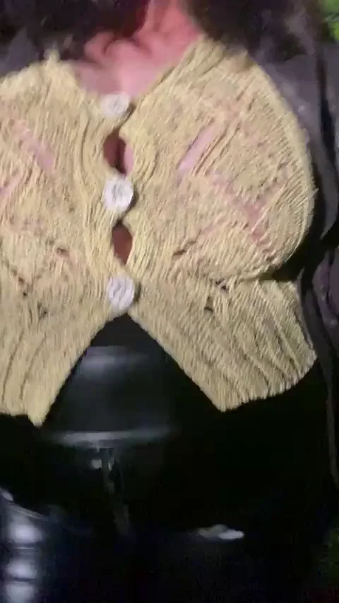 I love to show my neighbor hood my tits