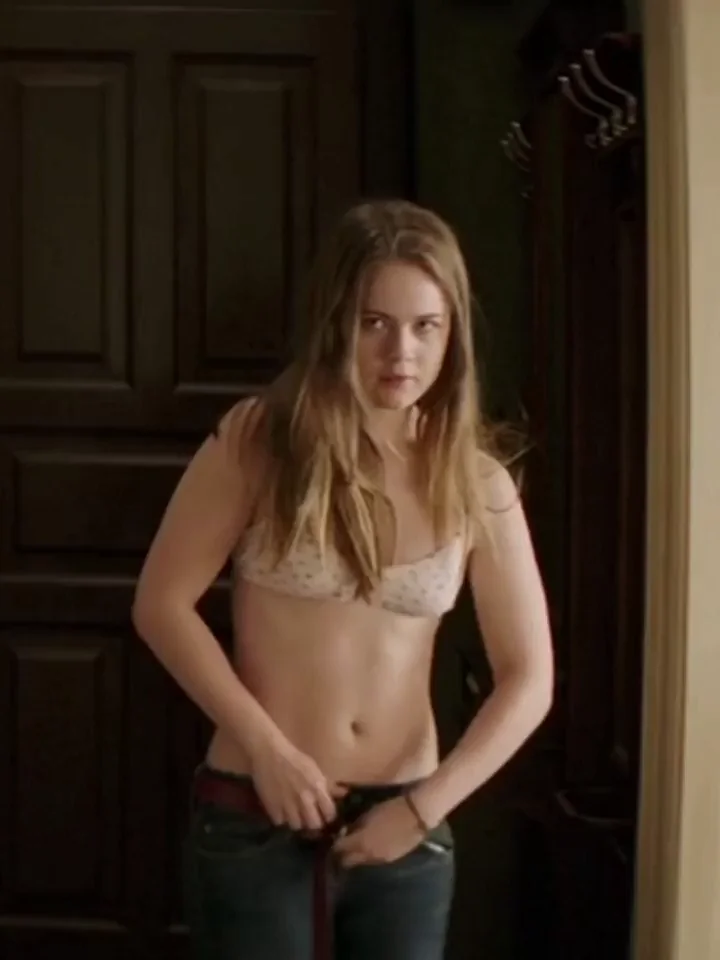 🔥 Hera Hilmar's Naughty Strip Tease in An Ordinary Man 💋