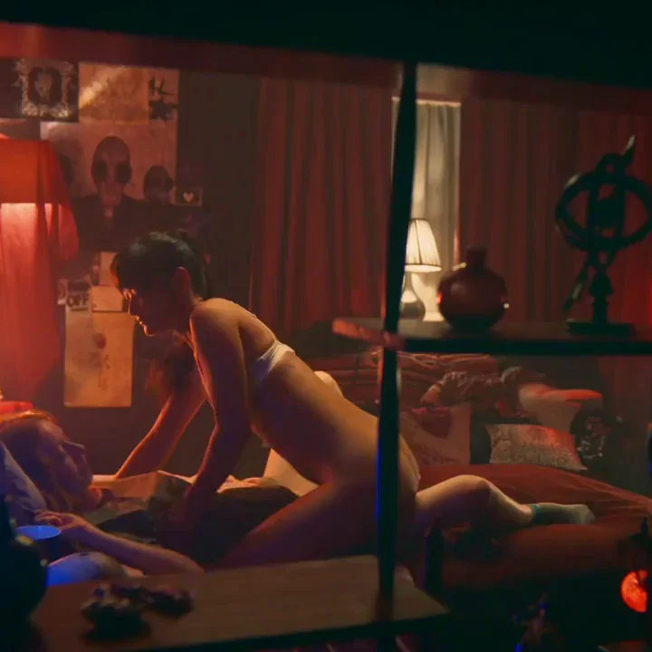 Alice Hewkin in 'Sex Education' S01E04 (2019)