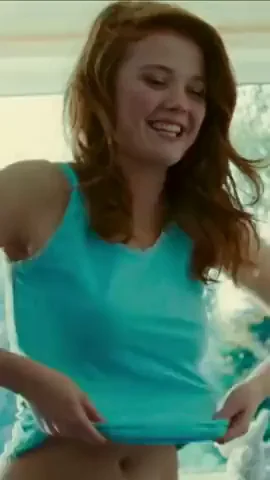 Amy Wren in 'U Want Me 2 Kill Him?'