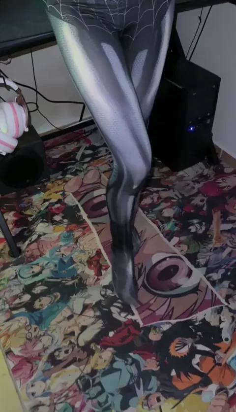 My Venom Cosplay by (Leilanmk) from Spiderman