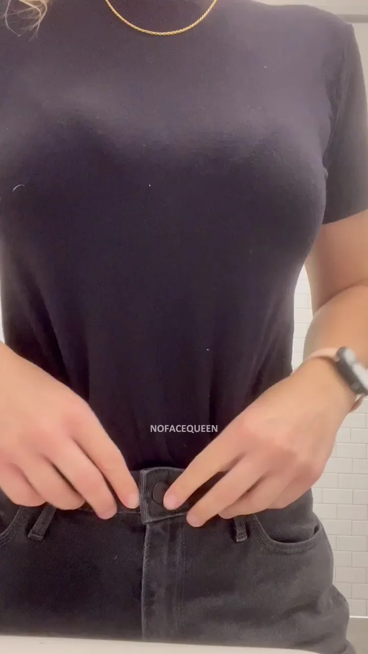 Do you like when I unzip my pants? ðŸ™ˆ