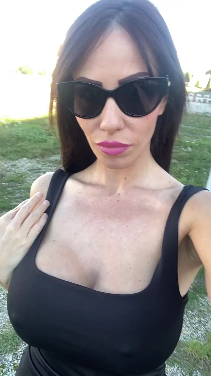 It's sunny and the titties are out