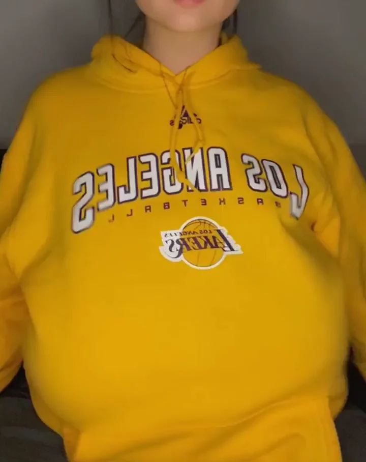 MILF's Lakers Hoodie Tit Tease: Me or the Game?