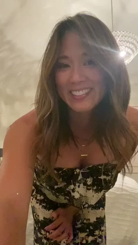 Release the boobs!!