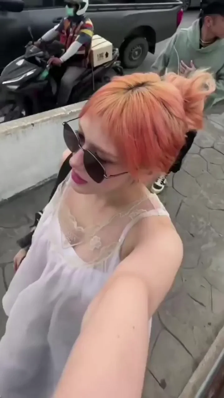 Jeon Somi