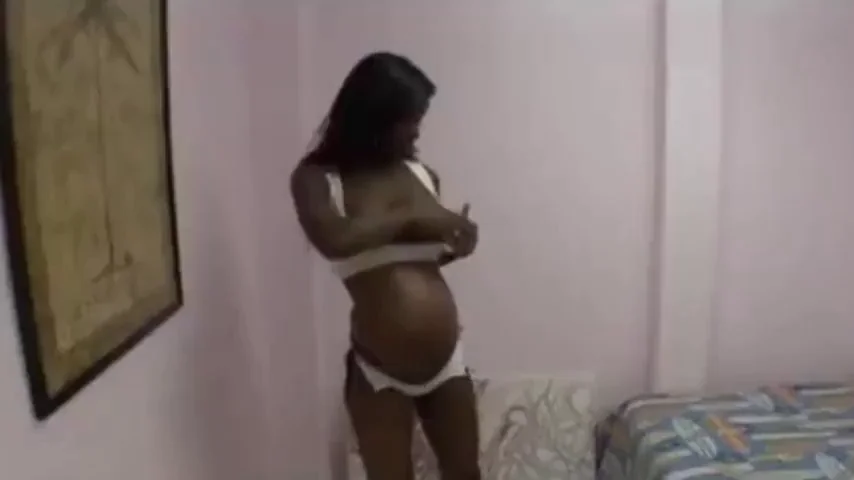 Preggo Ebony Slut Bred by White Cock? 😈🤰🍆💦