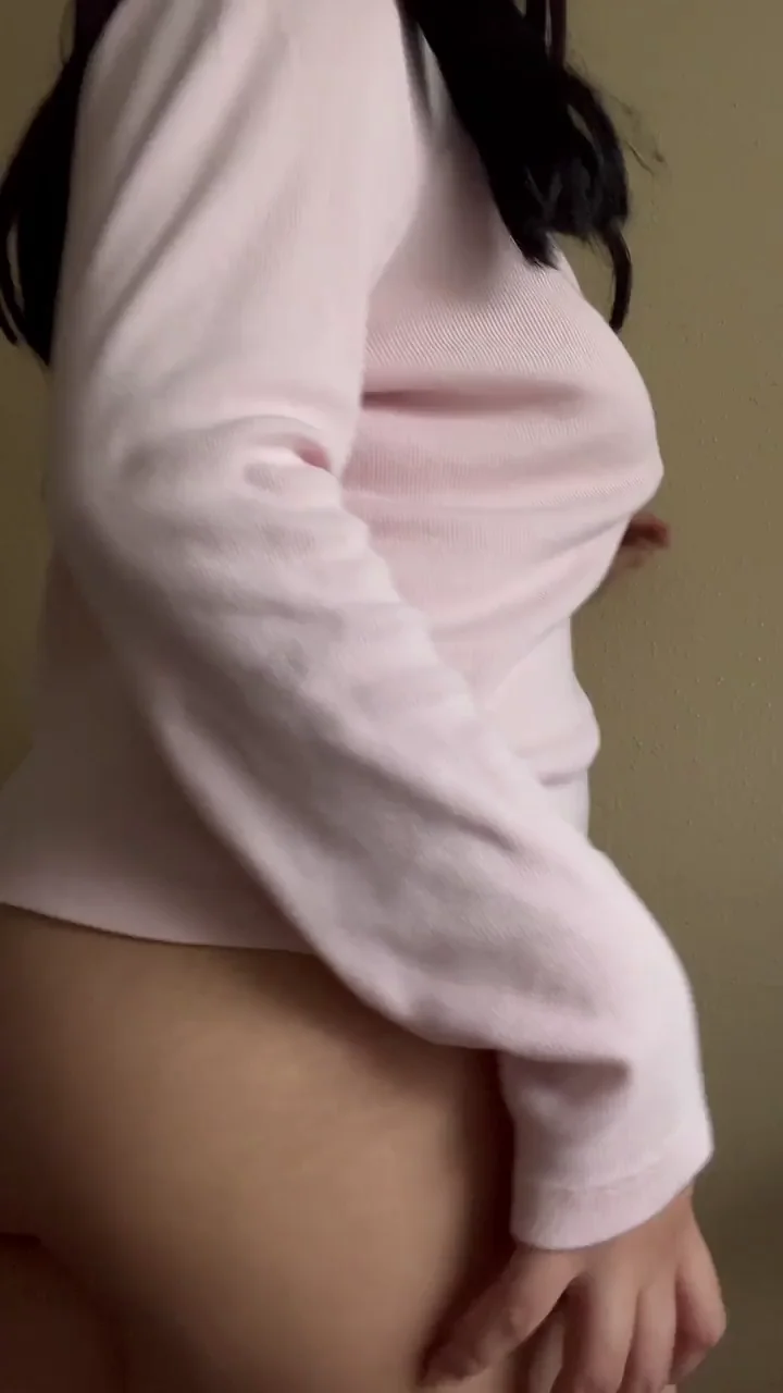 Latina Tease Countdown: Pink Sweater Booty Drop to Instant Hard-On