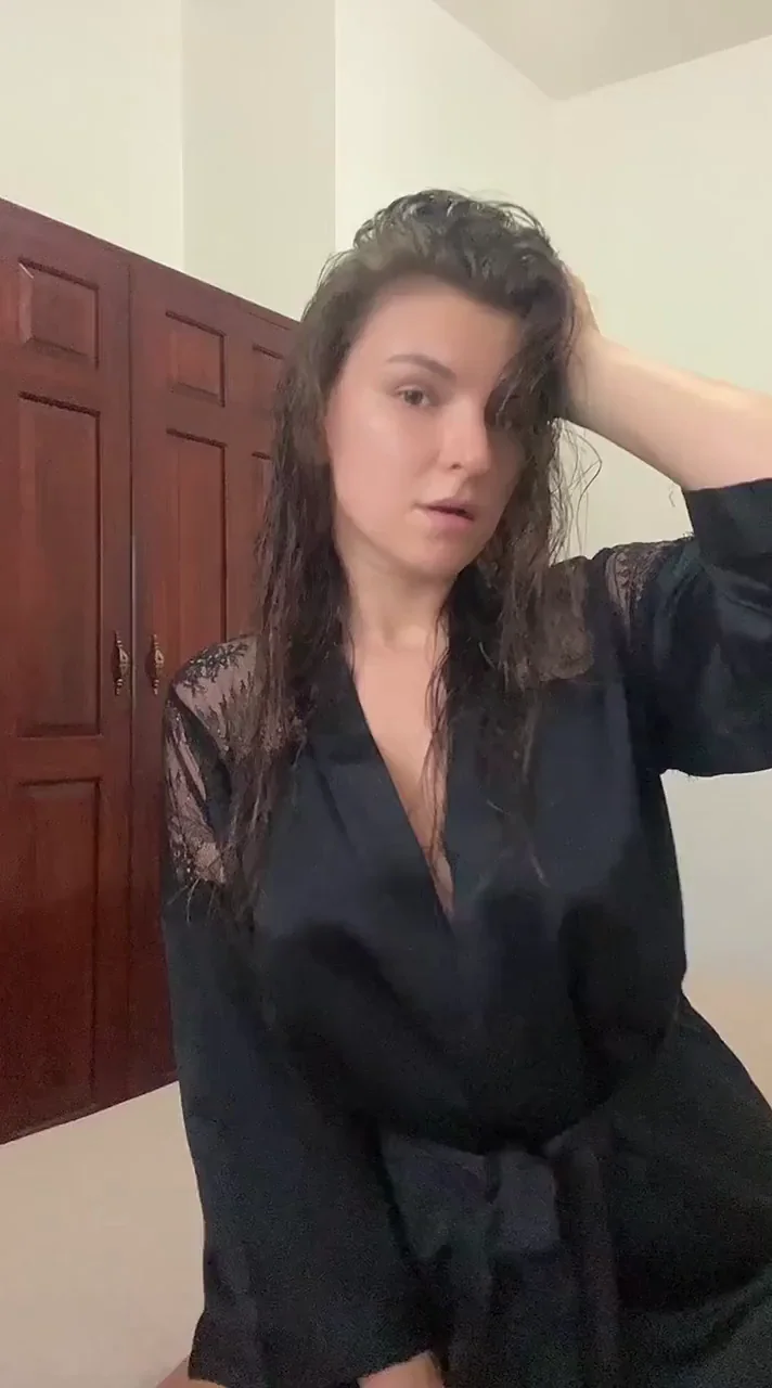 Got shy and deleted this, but since some of you asked for it back