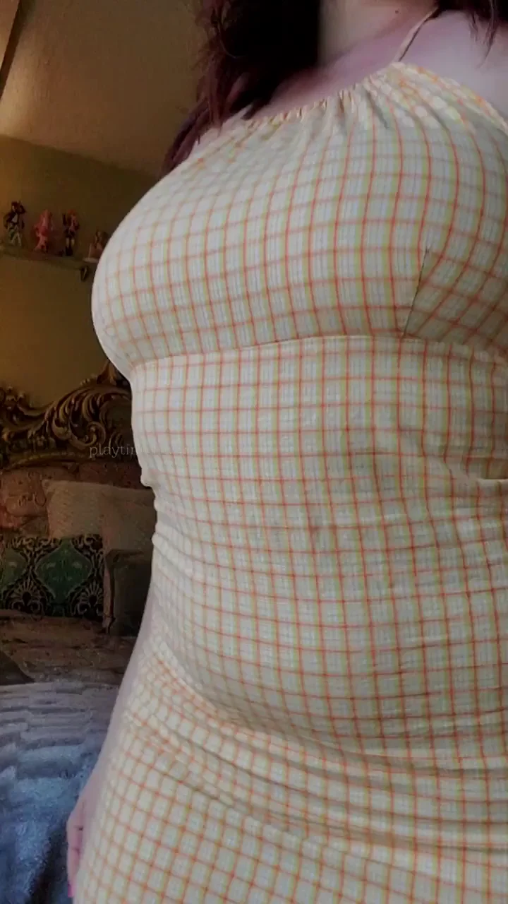 Thick MILF Tease: Hold Out for That Epic Booty Reveal